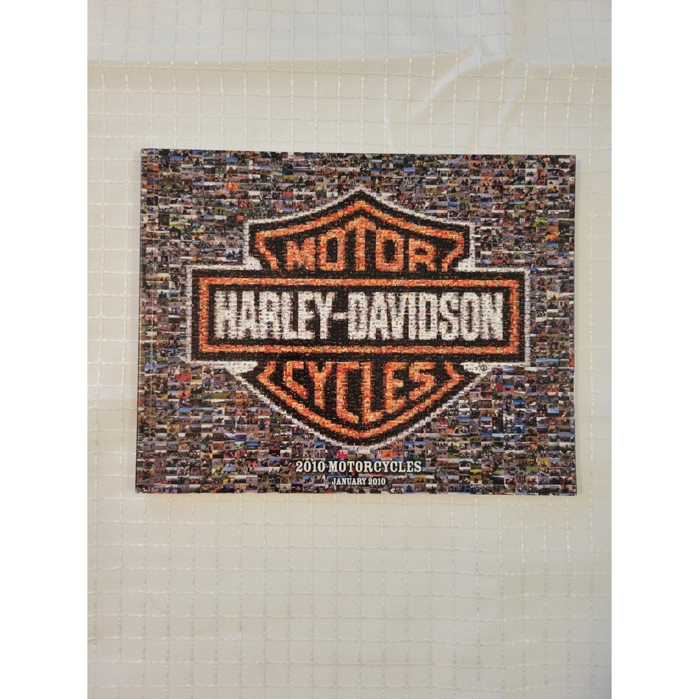 Harley-Davidson 2010 Motorcycles January 2010‎ Catalog Brochure 99360-10SV